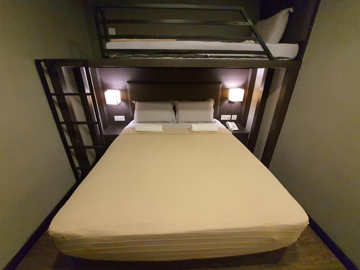 Cute Hotel & Dorms איפוה מראה חיצוני תמונה